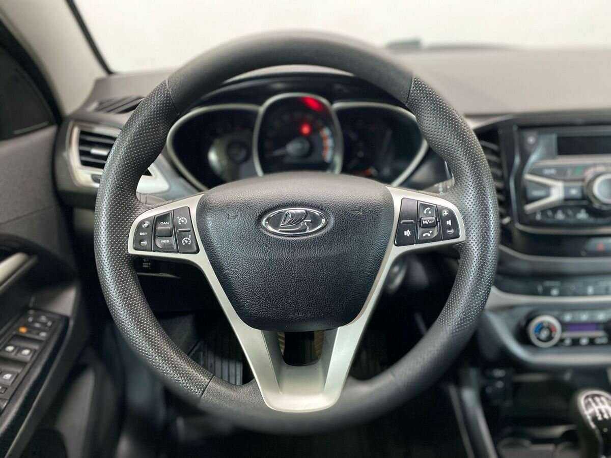 Lada (ВАЗ) Vesta б/у, 2019, Механическая. Фото: #11