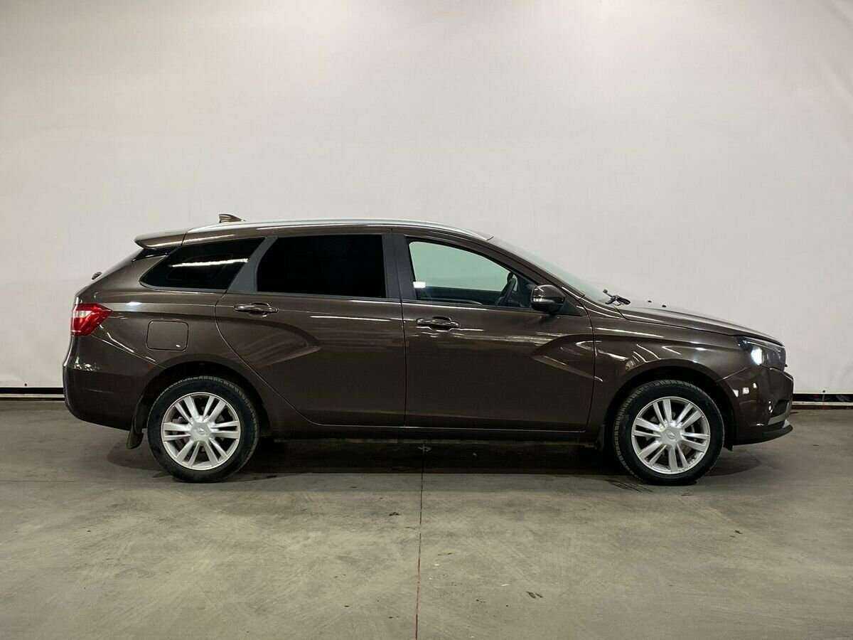 Lada (ВАЗ) Vesta б/у, 2018, Механическая. Фото: #3