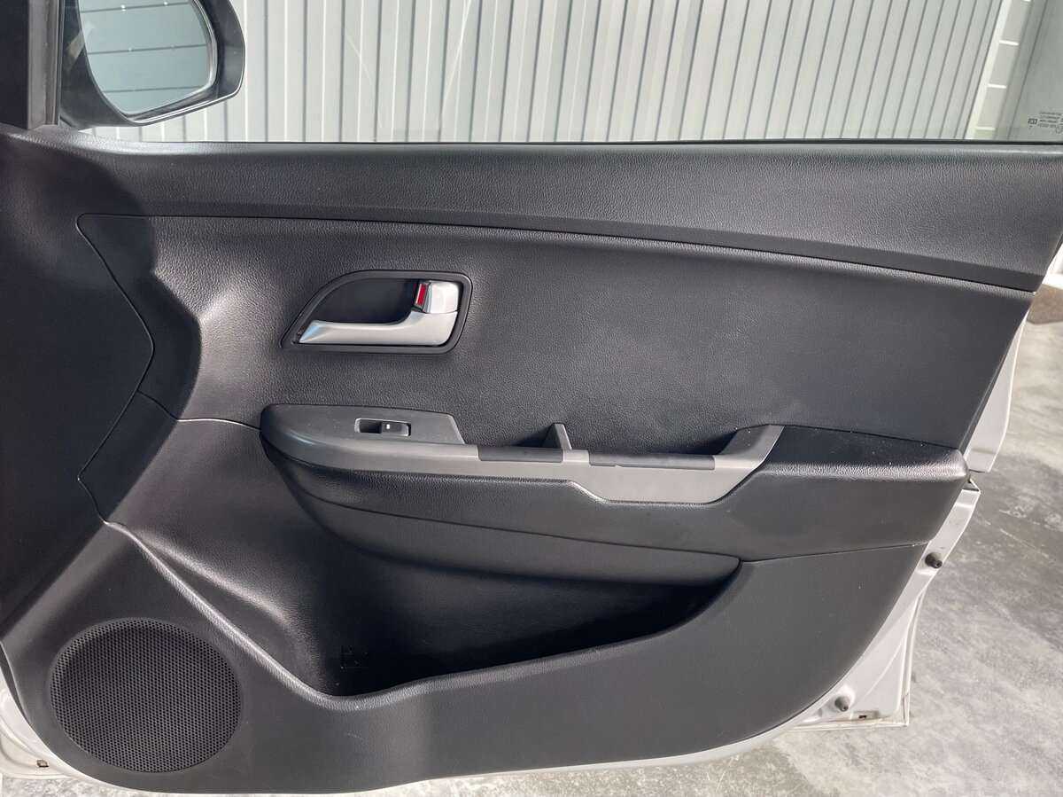 Kia Rio б/у, 2017, Автоматическая. Фото: #18