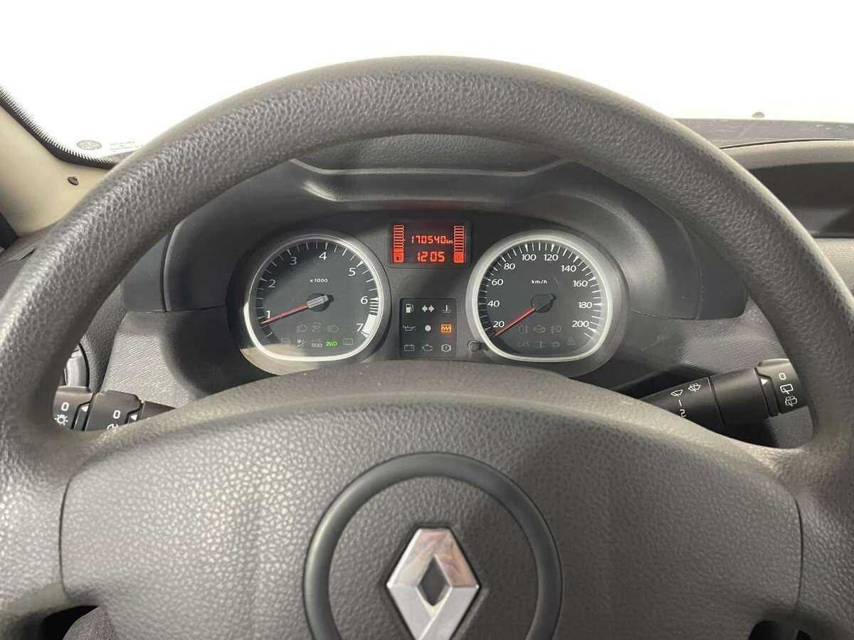 Renault Duster б/у, 2012, Механическая. Фото: #10