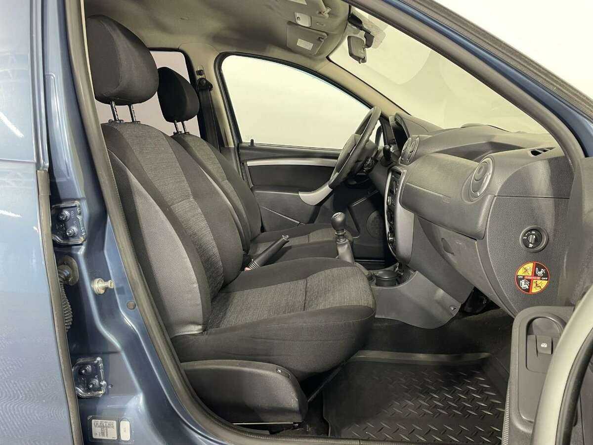 Renault Duster б/у, 2012, Механическая. Фото: #13