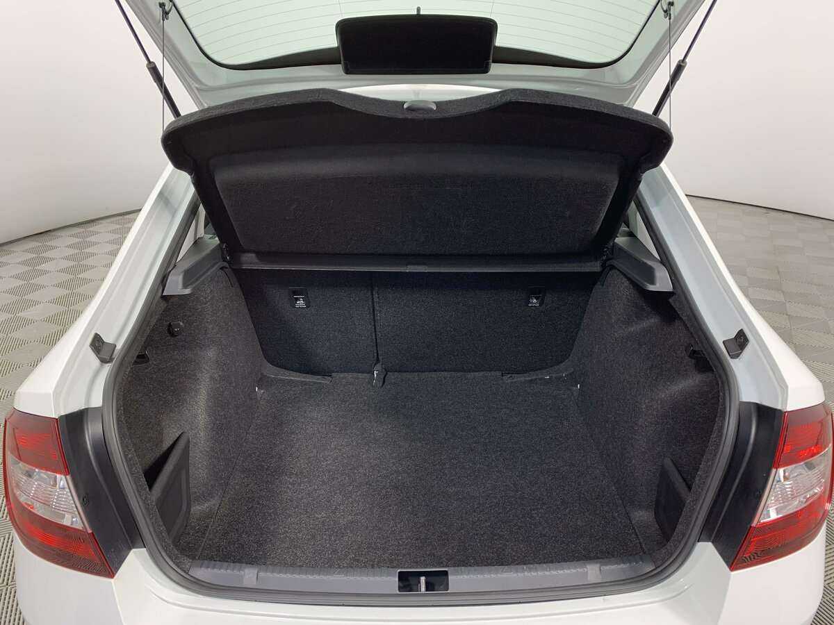 Шкода Рапид б/у, 2019, Автоматическая. Фото: #9