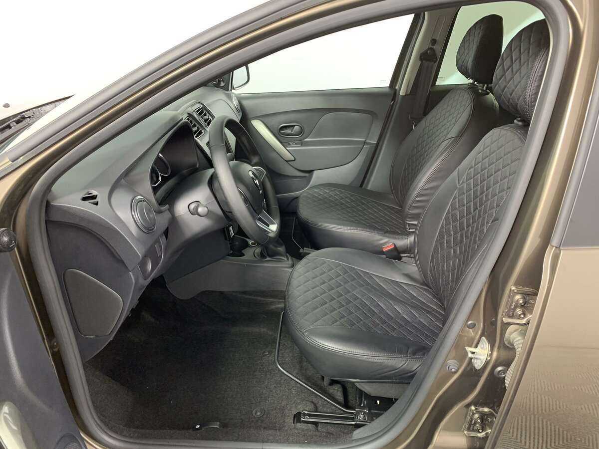 Рено Логан б/у, 2019, Механическая. Фото: #13