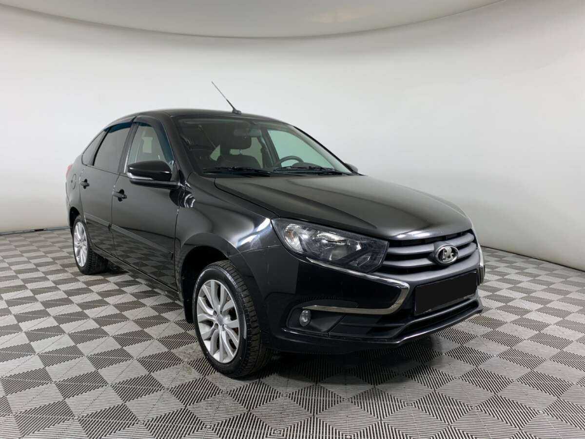 Lada (ВАЗ) Granta б/у, 2018, Механическая. Фото: #2