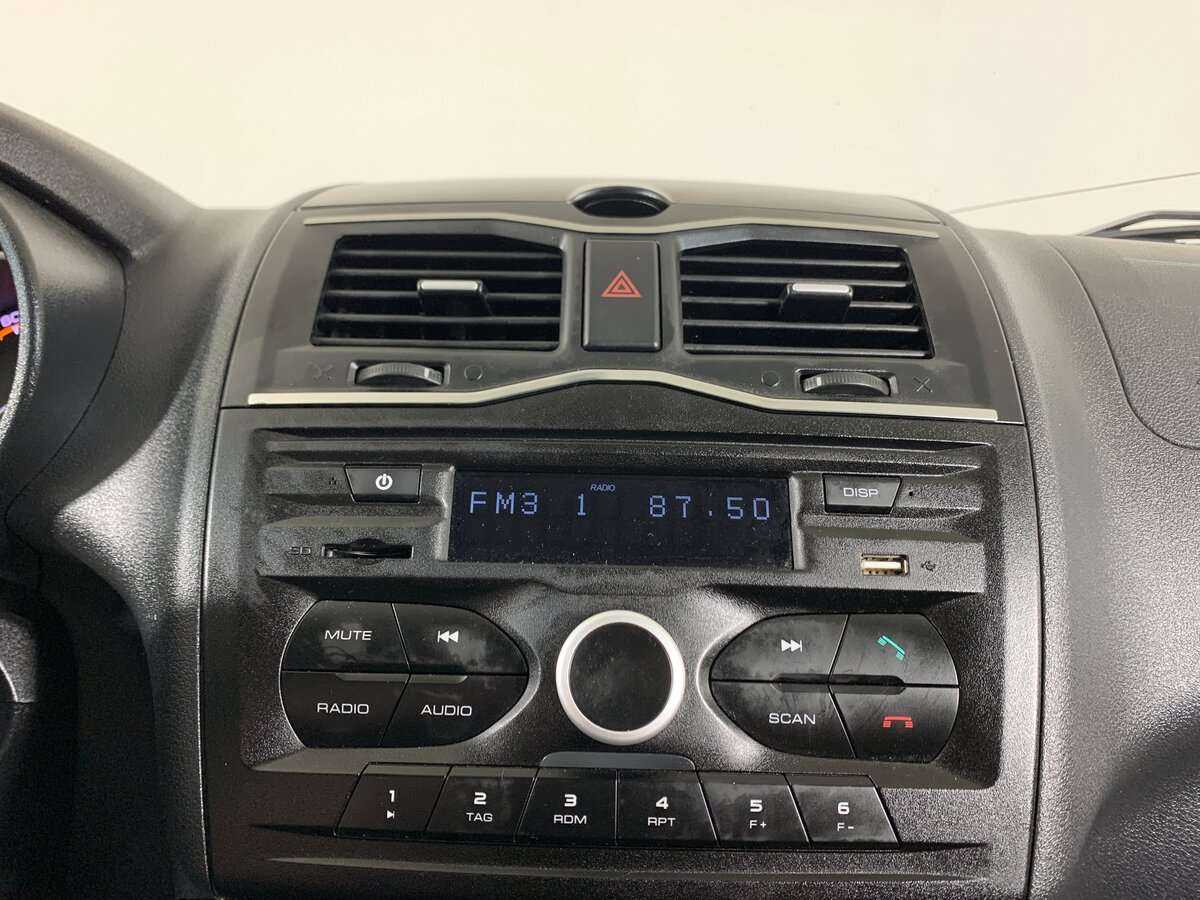 Lada (ВАЗ) Granta б/у, 2018, Механическая. Фото: #12