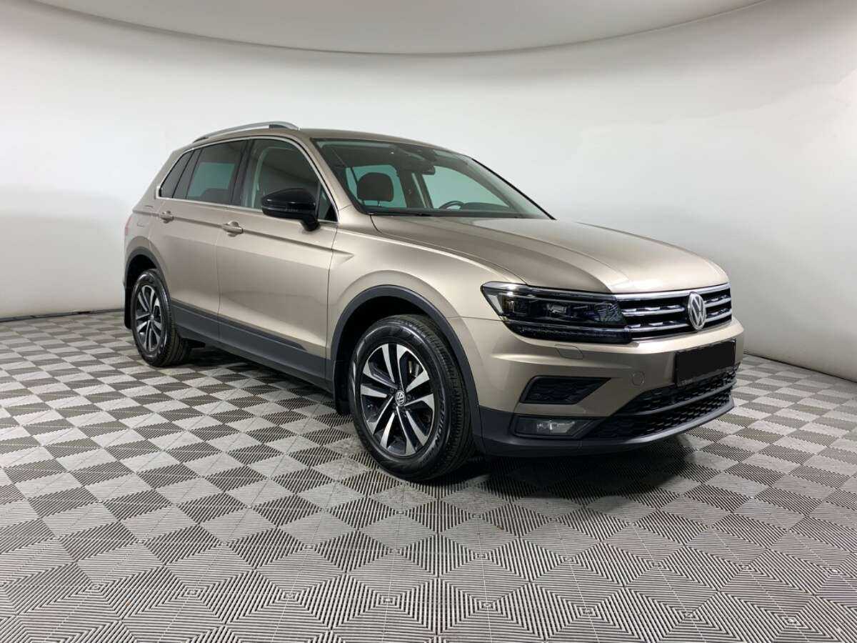 Volkswagen Tiguan б/у, 2020, Роботизированная. Фото: #2