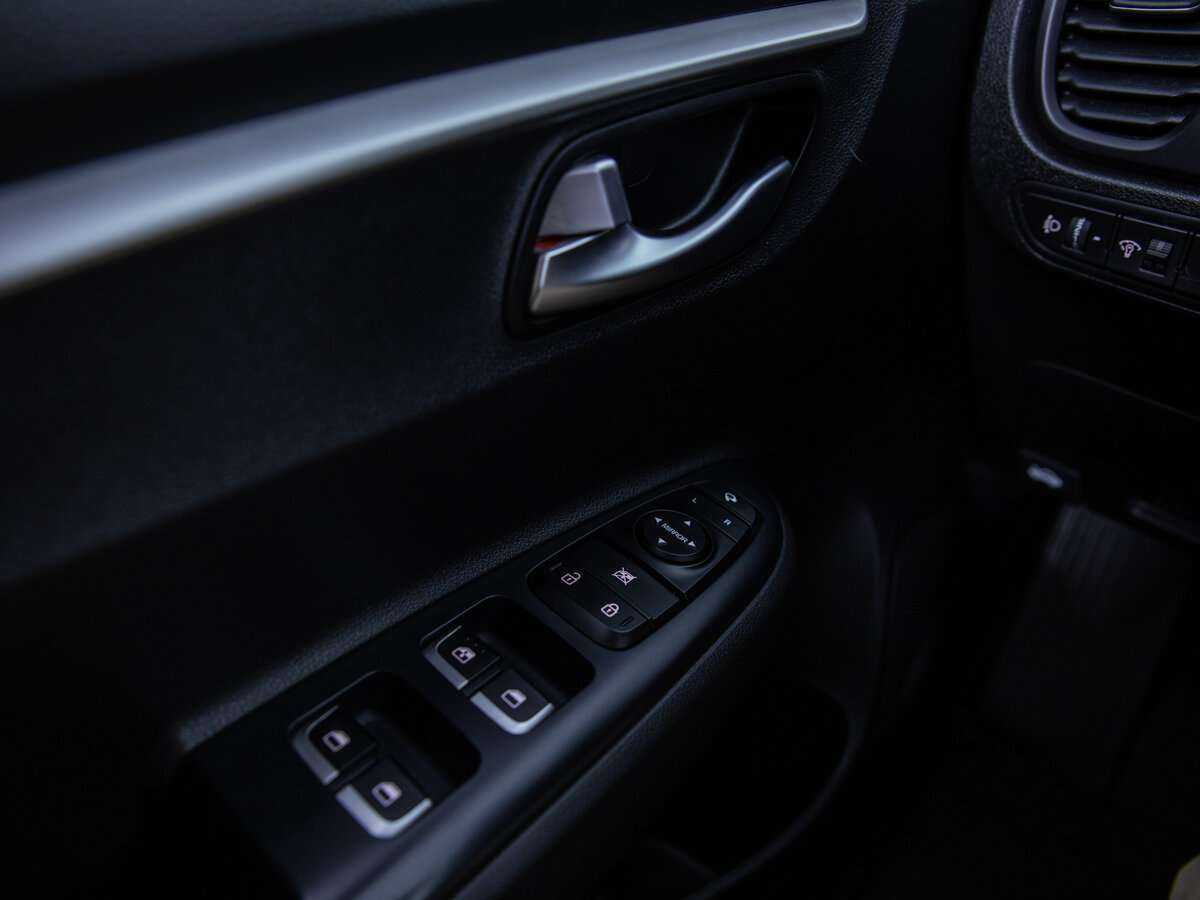 Киа Рио б/у, 2021, Автоматическая. Фото: #11