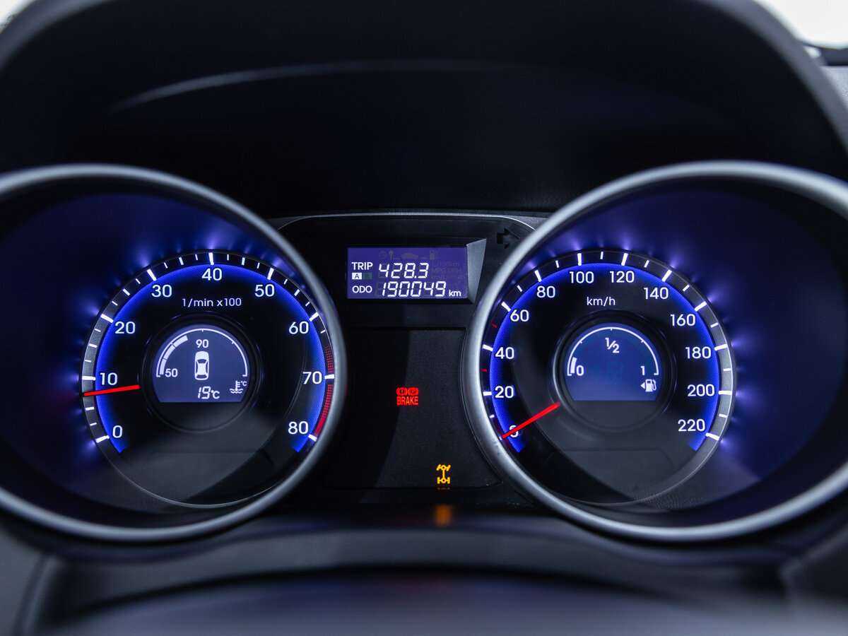 Hyundai ix35 б/у, 2012, Механическая. Фото: #14