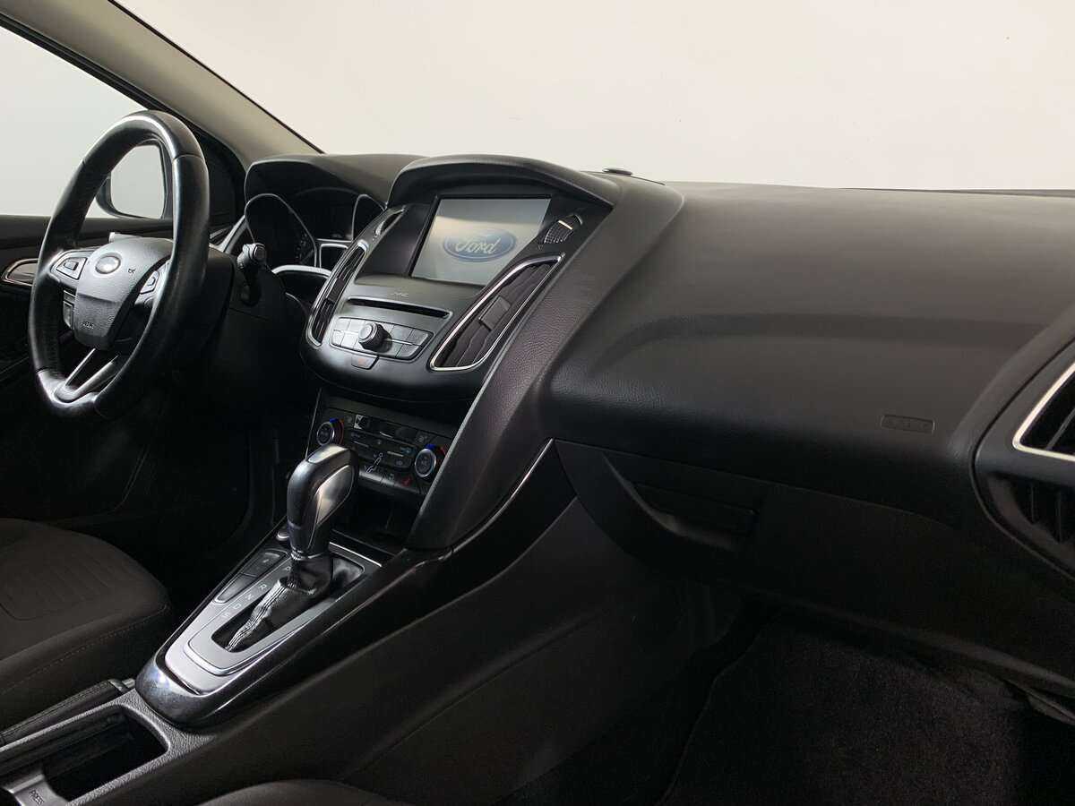 Ford Focus б/у, 2016, Автоматическая. Фото: #13