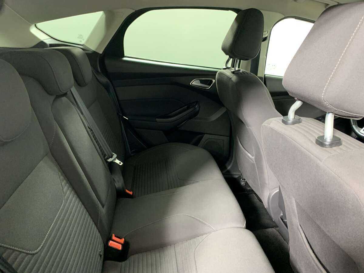 Ford Focus б/у, 2016, Автоматическая. Фото: #17