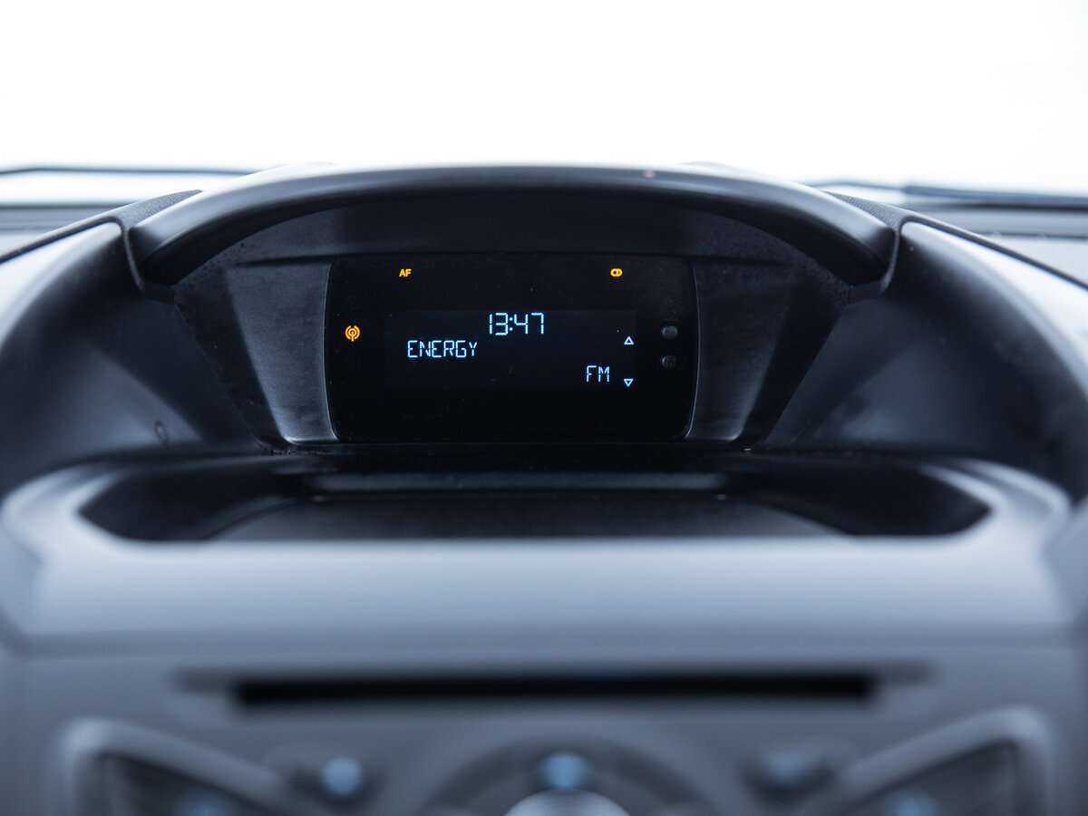 Ford Kuga б/у, 2013, Автоматическая. Фото: #12