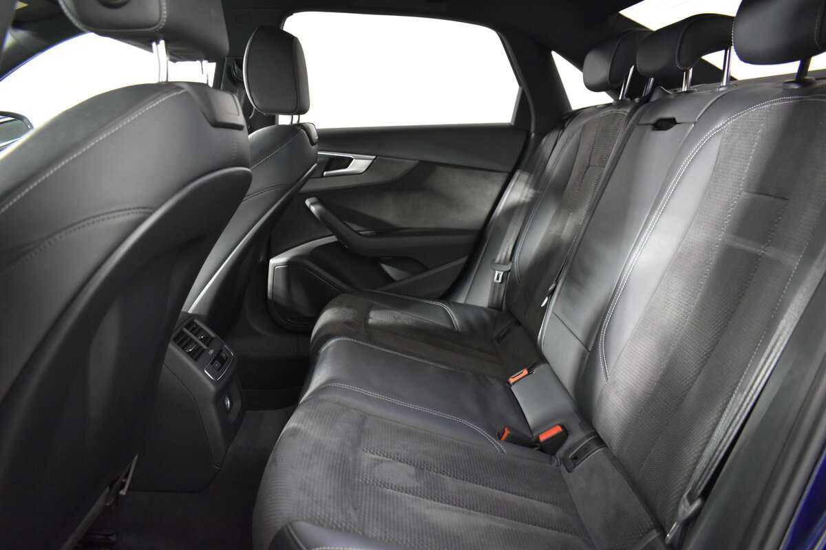 Audi A4 б/у, 2018, Роботизированная. Фото: #12