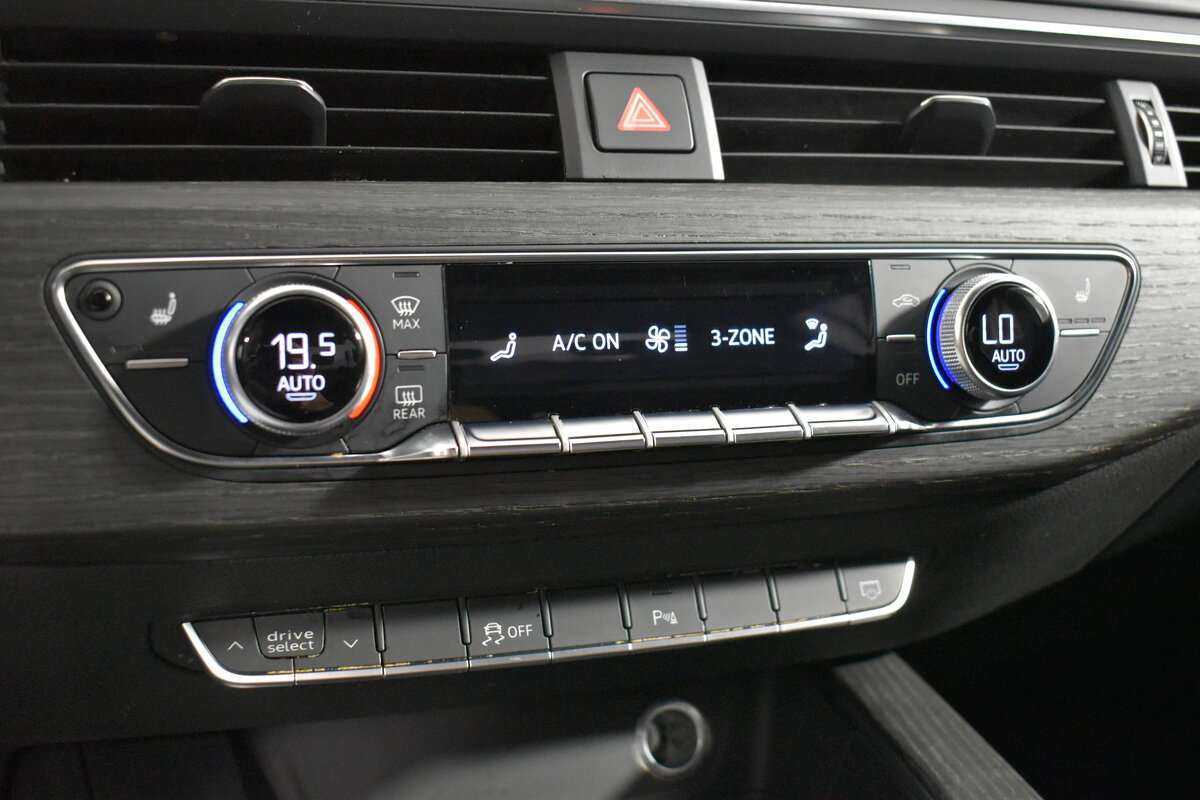 Audi A4 б/у, 2018, Роботизированная. Фото: #20