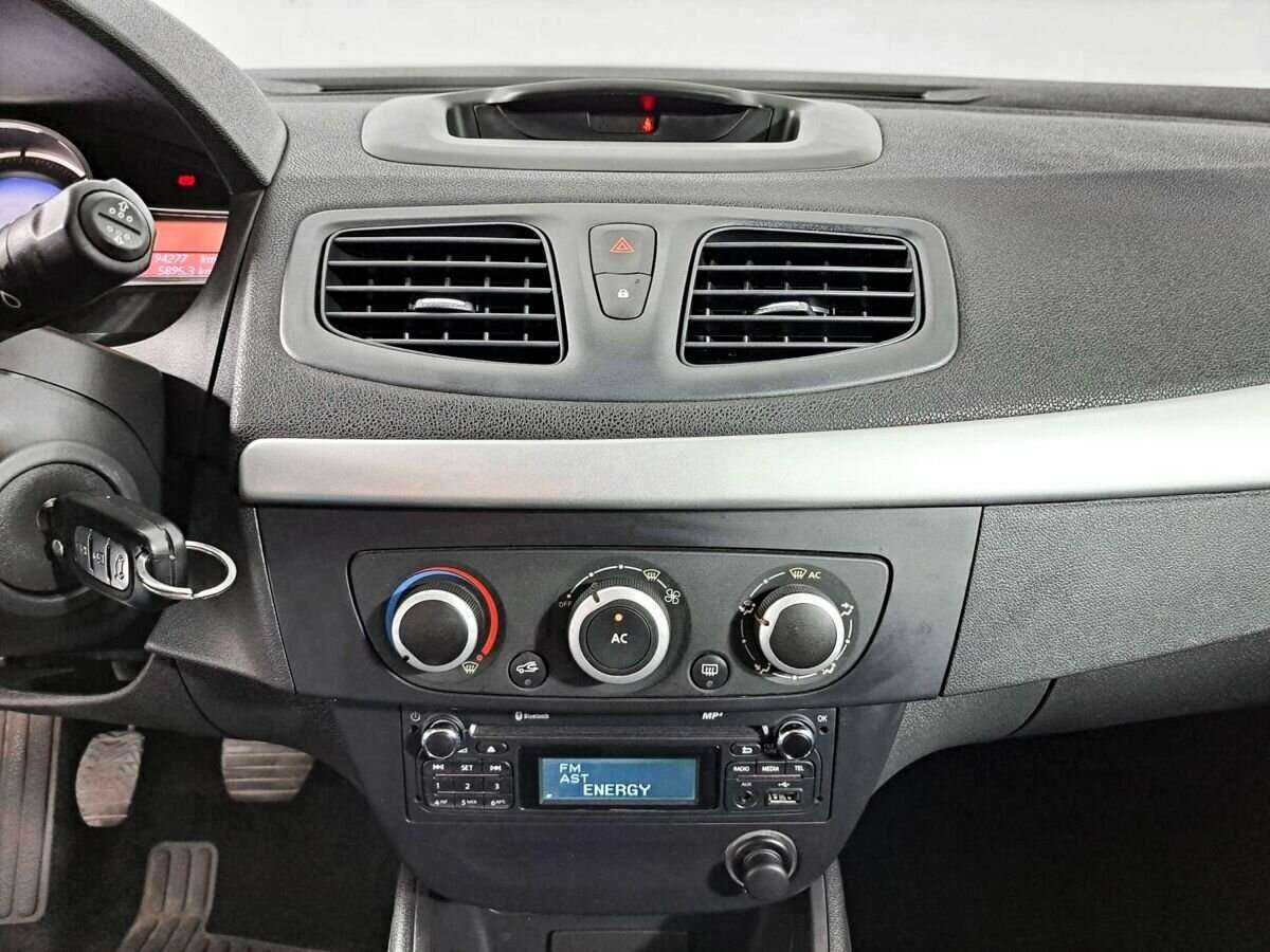 Рено Меган б/у, 2013, Механическая. Фото: #12