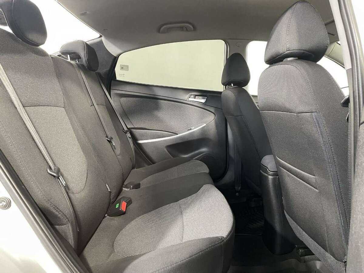 Hyundai Solaris б/у, 2014, Механическая. Фото: #15