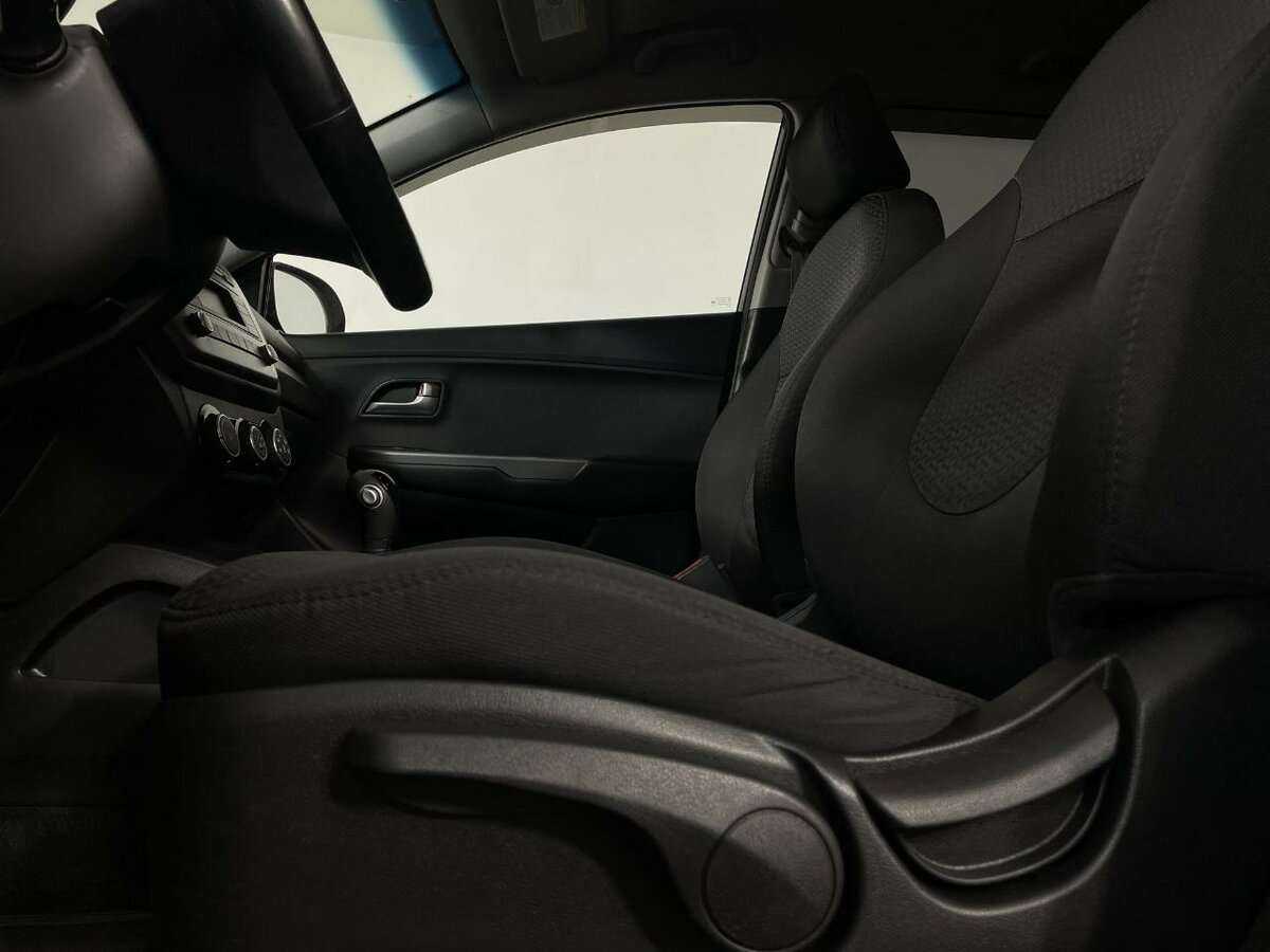 Kia Rio б/у, 2016, Автоматическая. Фото: #9