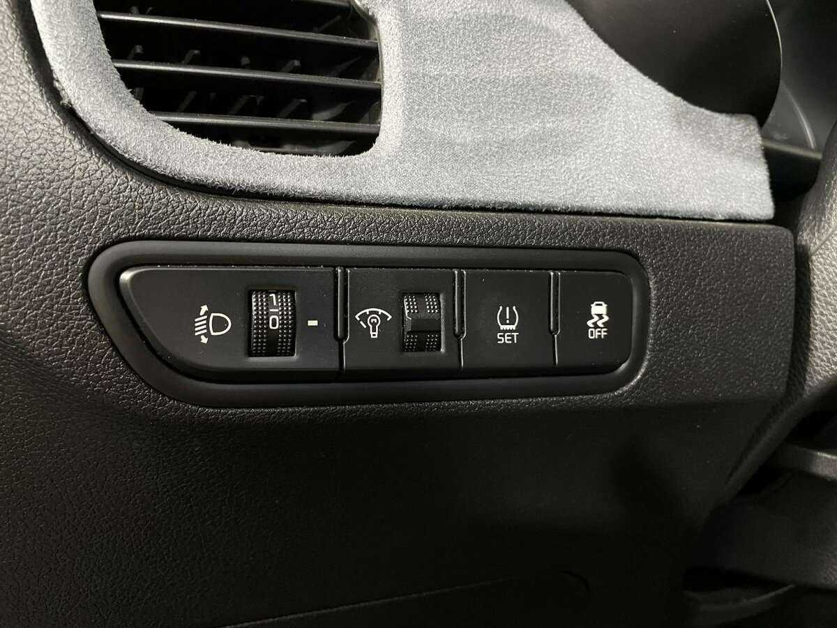 Kia Rio б/у, 2017, Автоматическая. Фото: #8