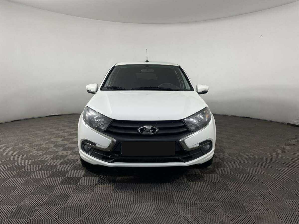 Lada (ВАЗ) Granta б/у, 2021, Механическая. Фото: #1