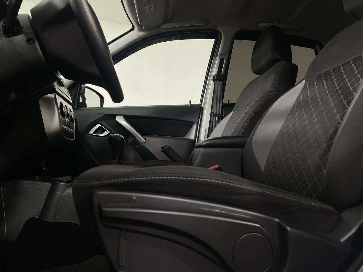 Lada (ВАЗ) Granta б/у, 2021, Механическая. Фото: #9