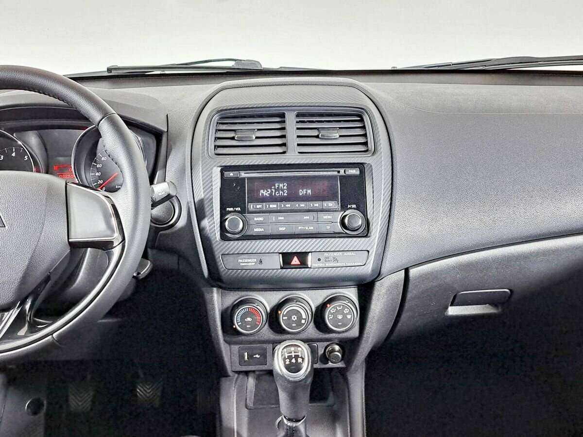 Митсубиши АС-Икс б/у, 2019, Механическая. Фото: #12