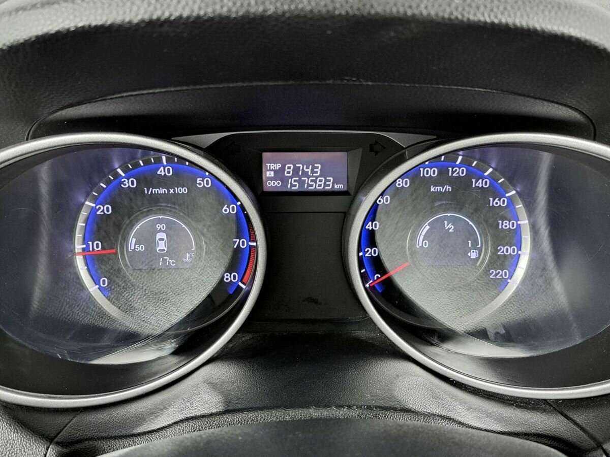 Hyundai ix35 б/у, 2015, Механическая. Фото: #10