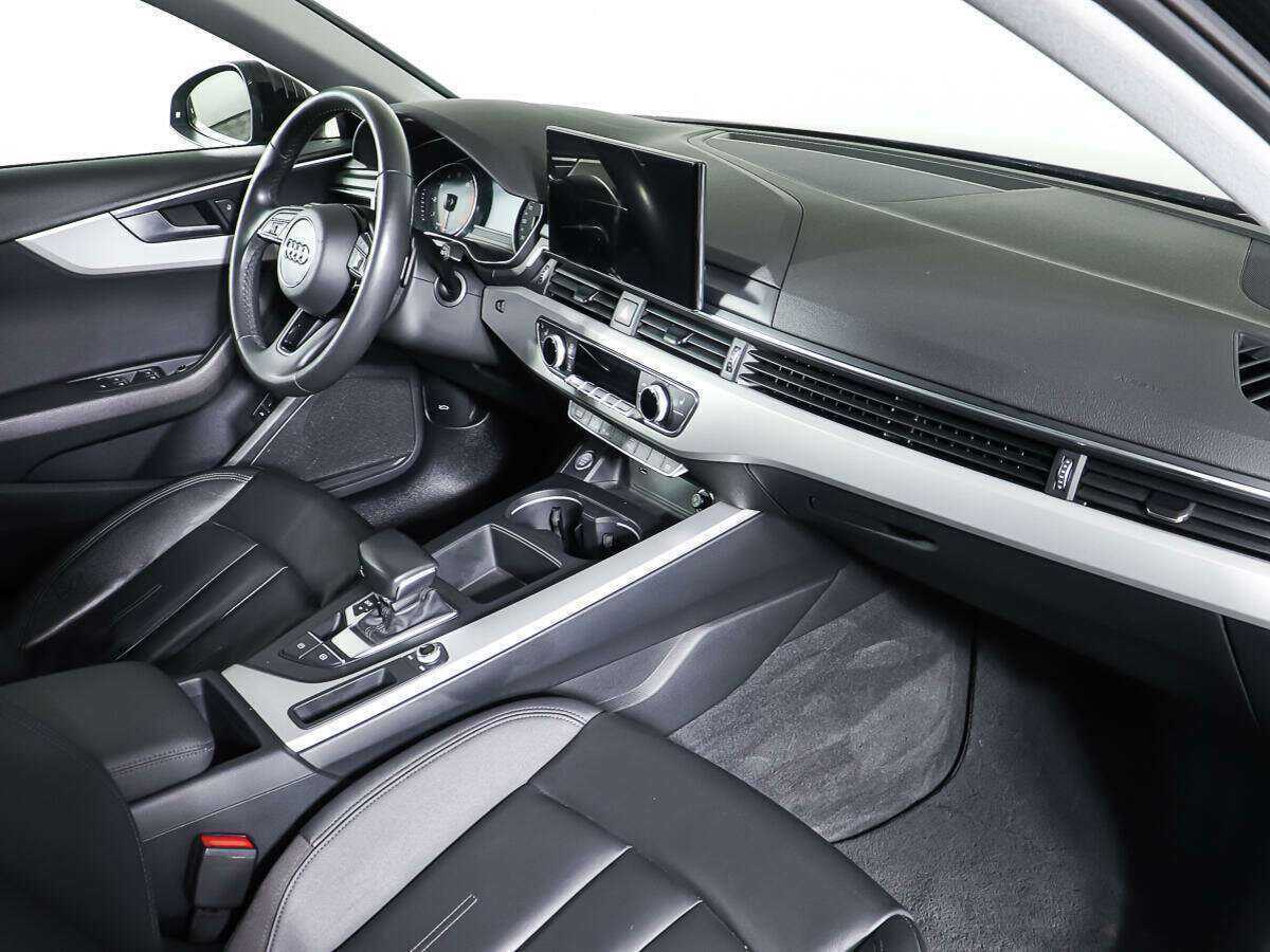 Audi A4 б/у, 2020, Роботизированная. Фото: #8