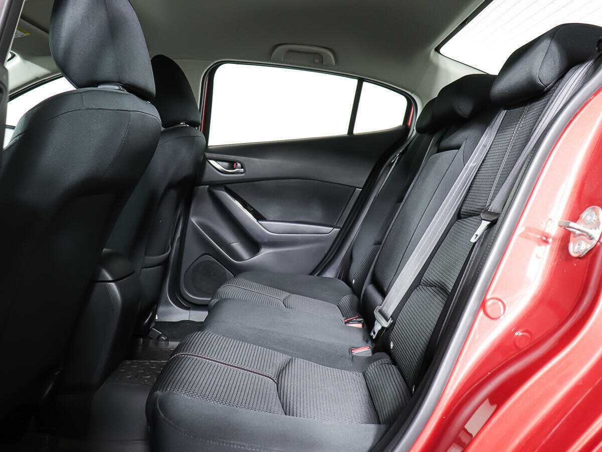 Мазда 3 б/у, 2018, Автоматическая. Фото: #11