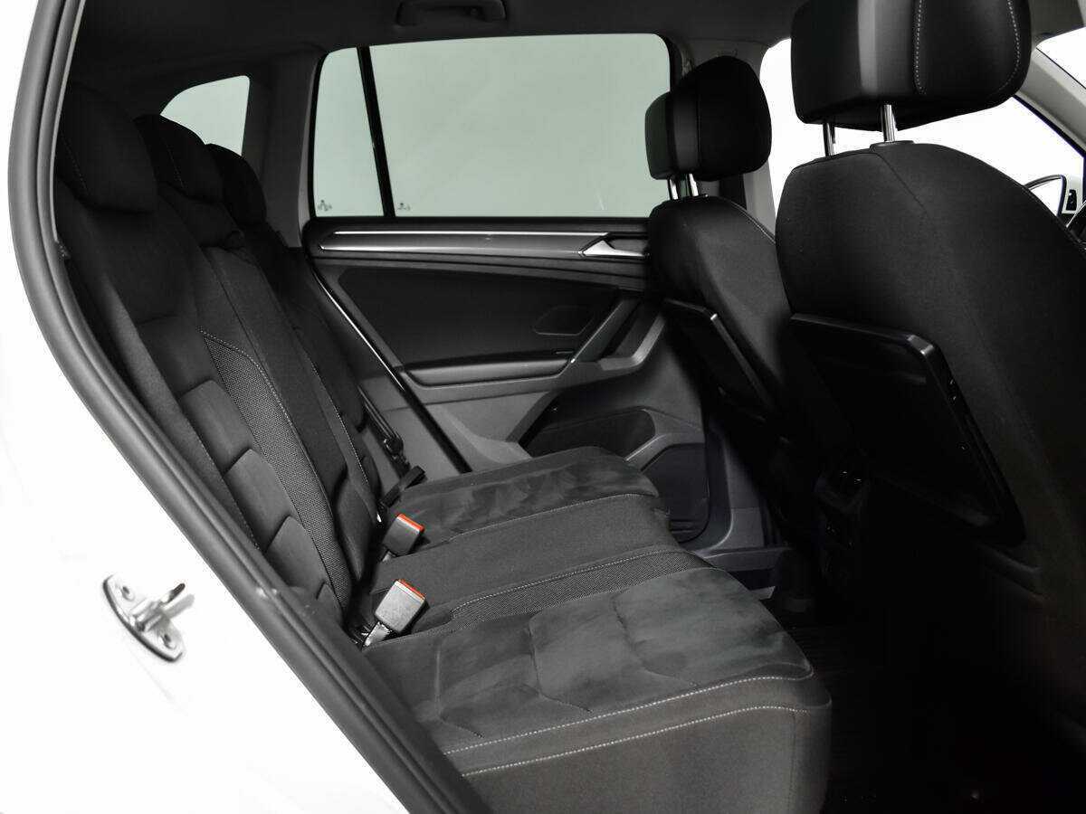 Volkswagen Tiguan б/у, 2017, Роботизированная. Фото: #9