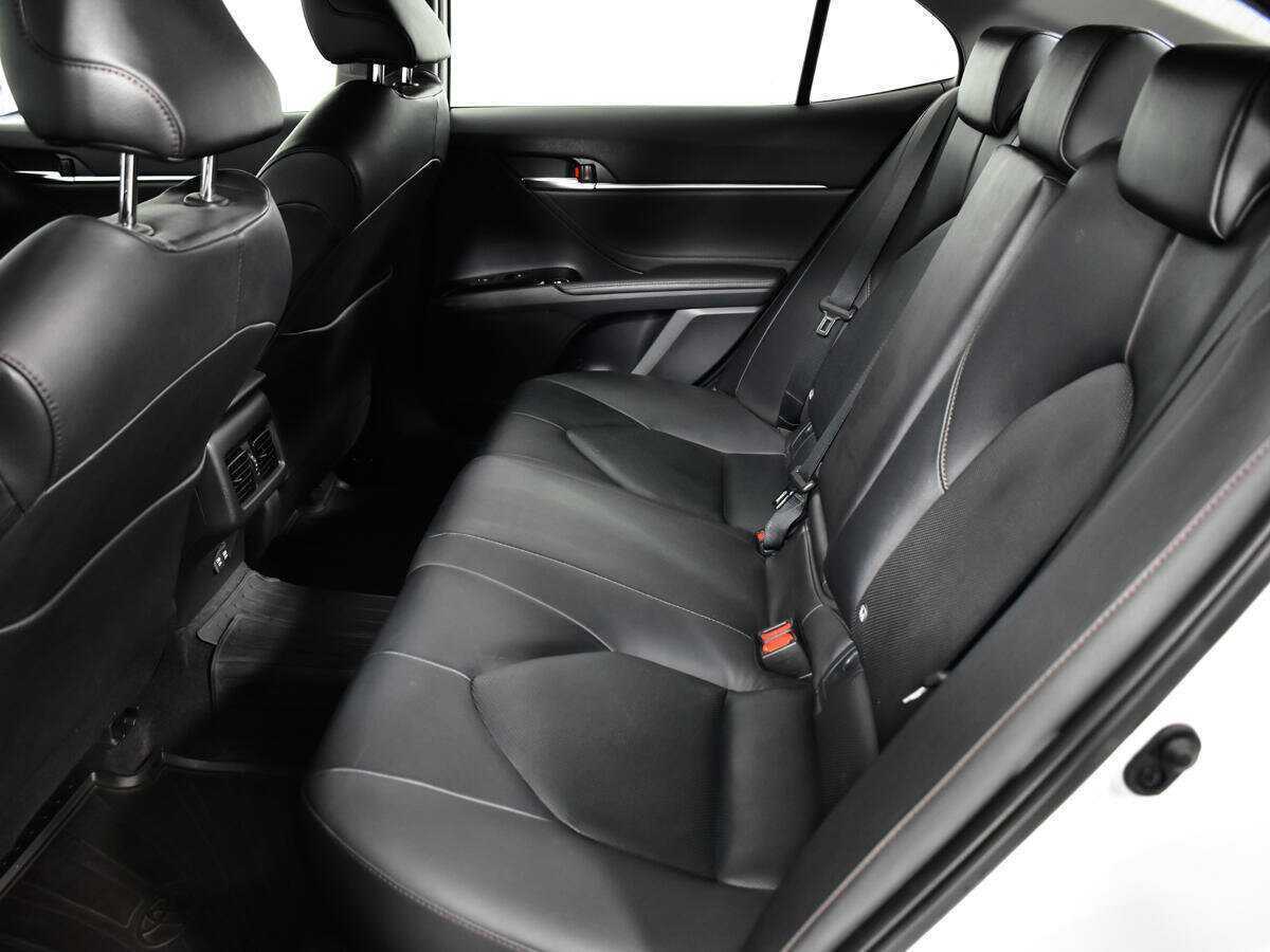 Toyota Camry б/у, 2020, Автоматическая. Фото: #9