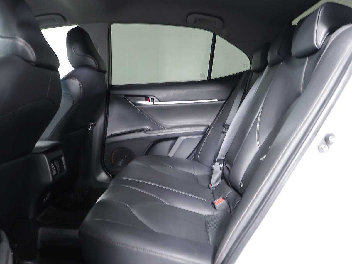 Toyota Camry б/у, 2018, Автоматическая. Фото: #9