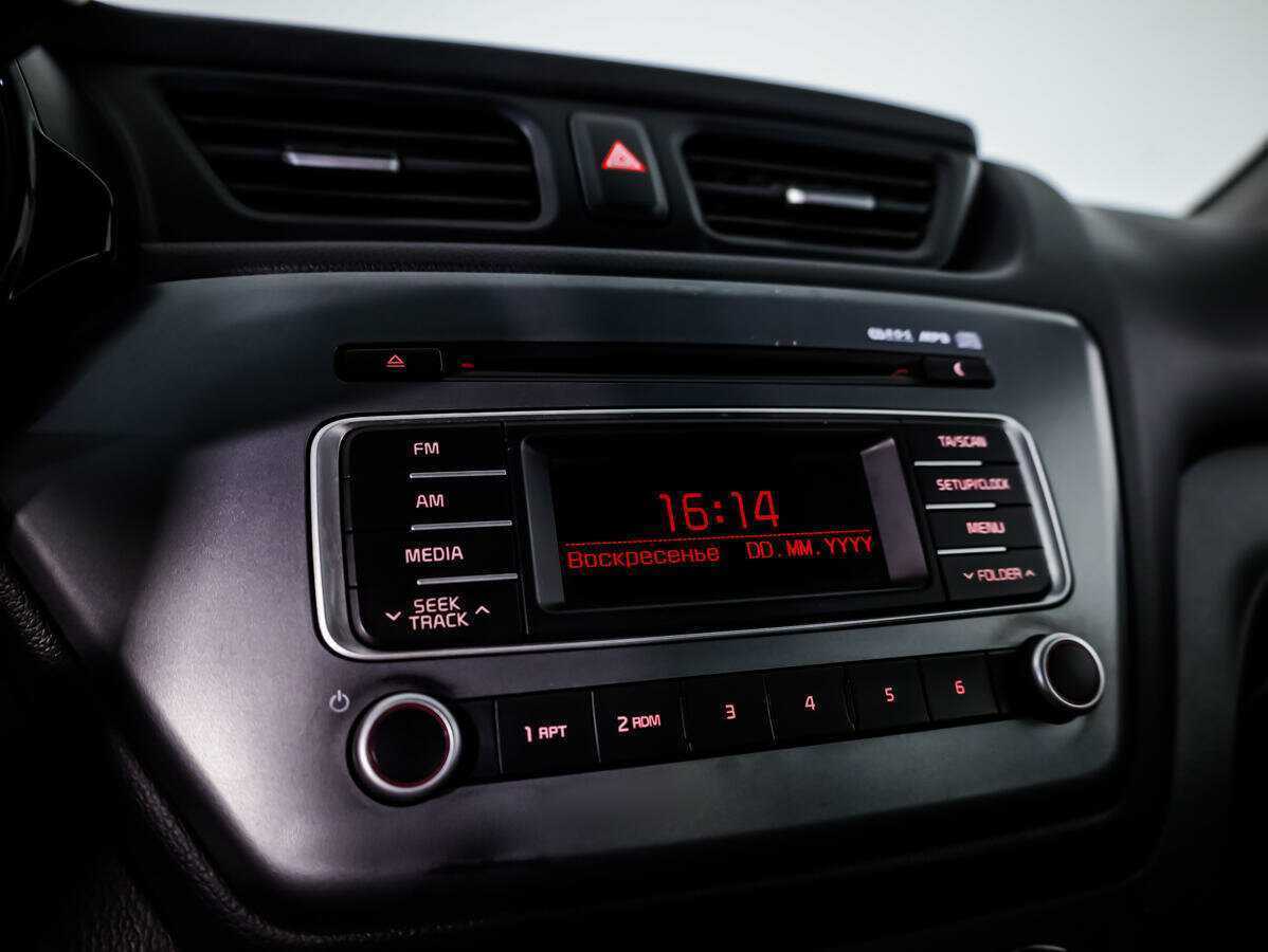 Kia Rio б/у, 2015, Механическая. Фото: #12
