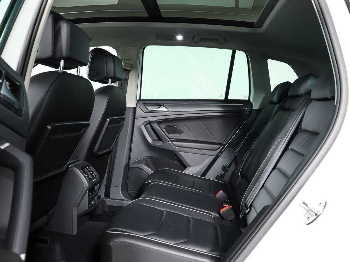 Volkswagen Tiguan б/у, 2017, Роботизированная. Фото: #9