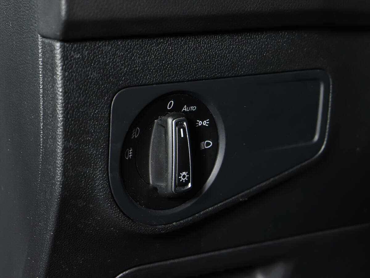 Volkswagen Tiguan б/у, 2018, Роботизированная. Фото: #16