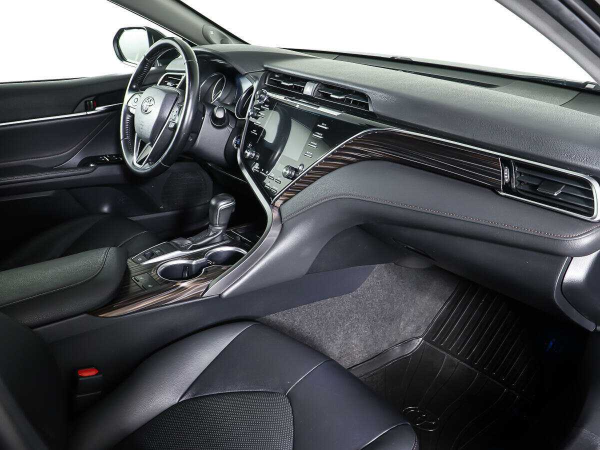 Toyota Camry б/у, 2020, Автоматическая. Фото: #8