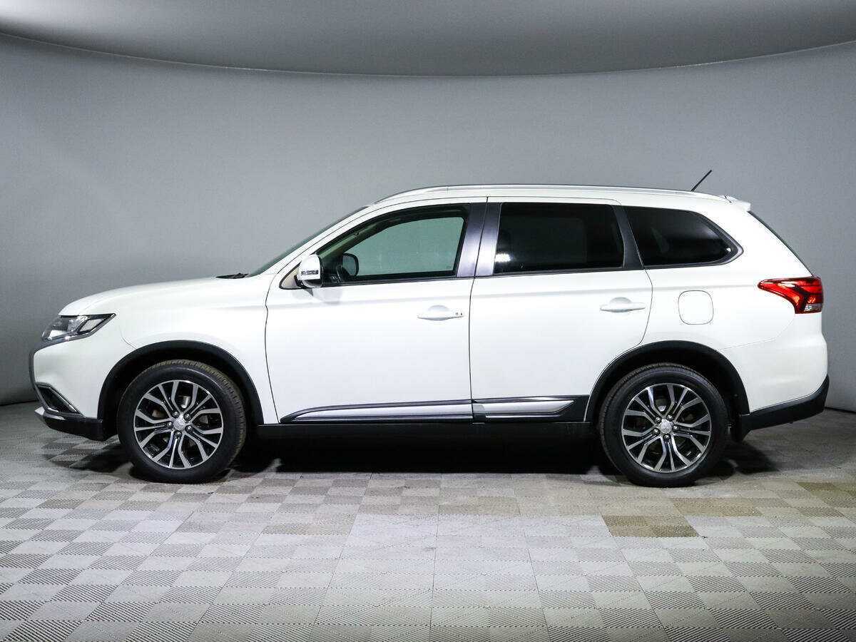Mitsubishi Outlander б/у, 2016, Вариатор. Фото: #6