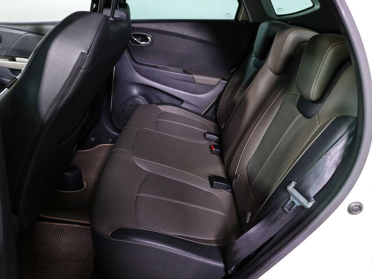 Renault Kaptur б/у, 2018, Вариатор. Фото: #8