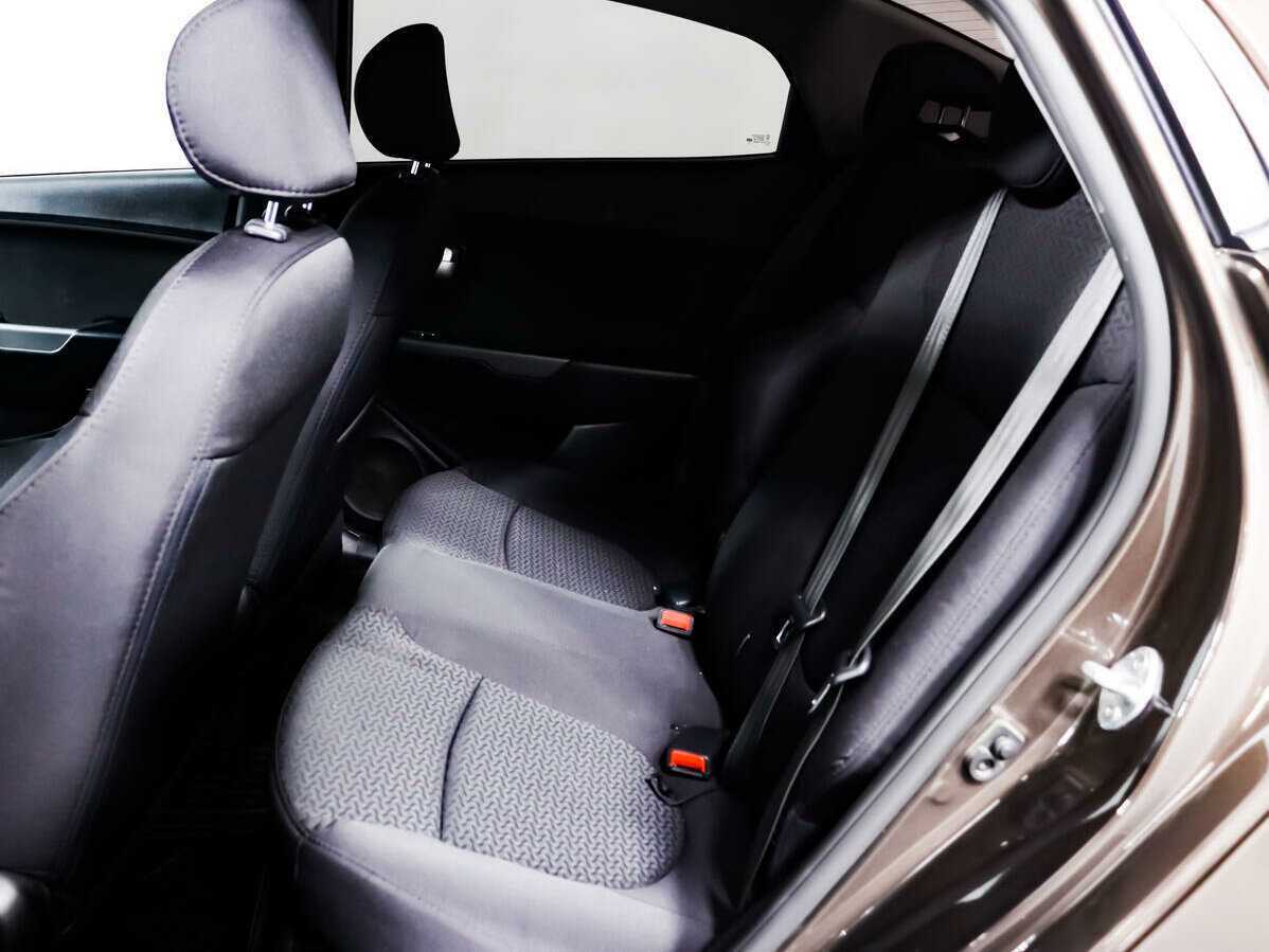 Киа Рио б/у, 2015, Механическая. Фото: #9