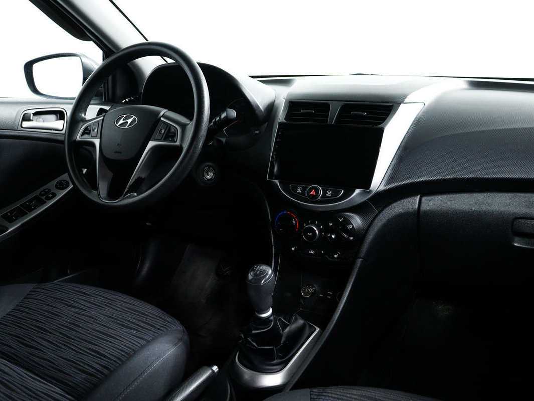 Хендай Солярис б/у, 2015, Механическая. Фото: #8