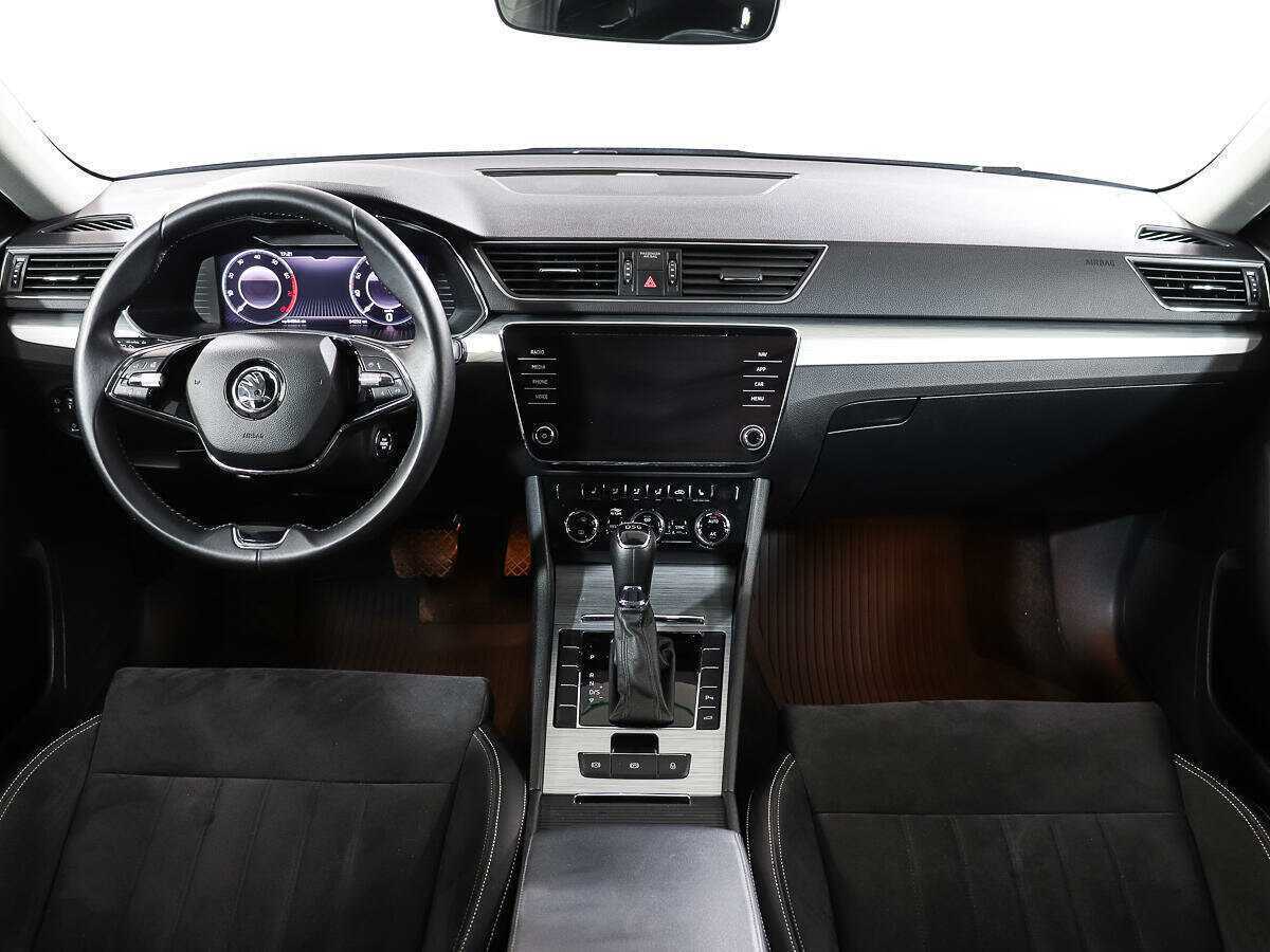 Skoda Superb б/у, 2021, Роботизированная. Фото: #11