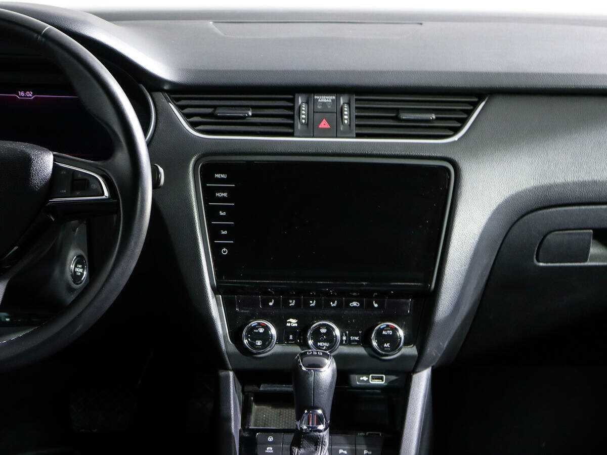 Шкода Октавия б/у, 2020, Роботизированная. Фото: #12