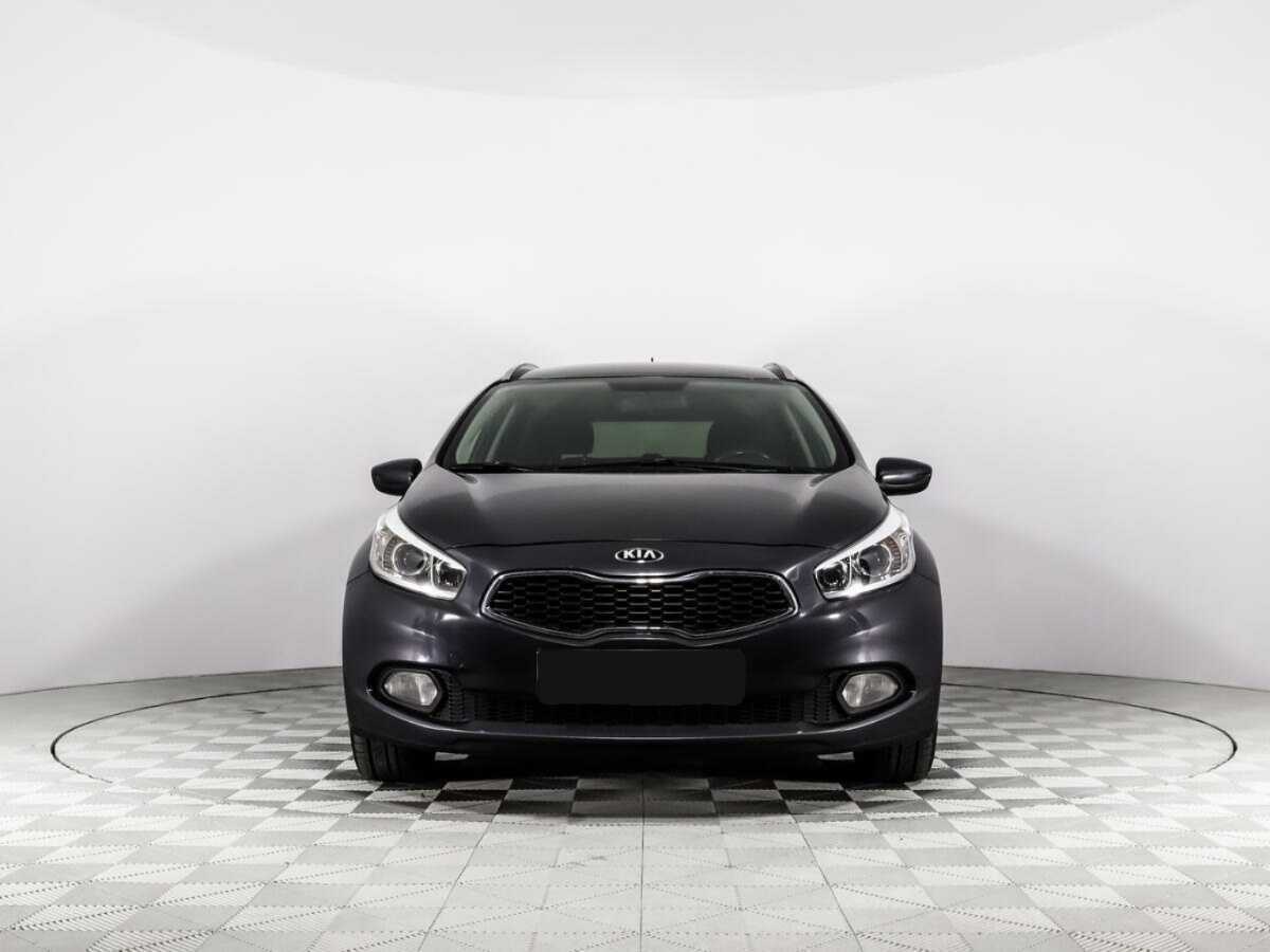 Kia Ceed б/у, 2014, Автоматическая. Фото: #1