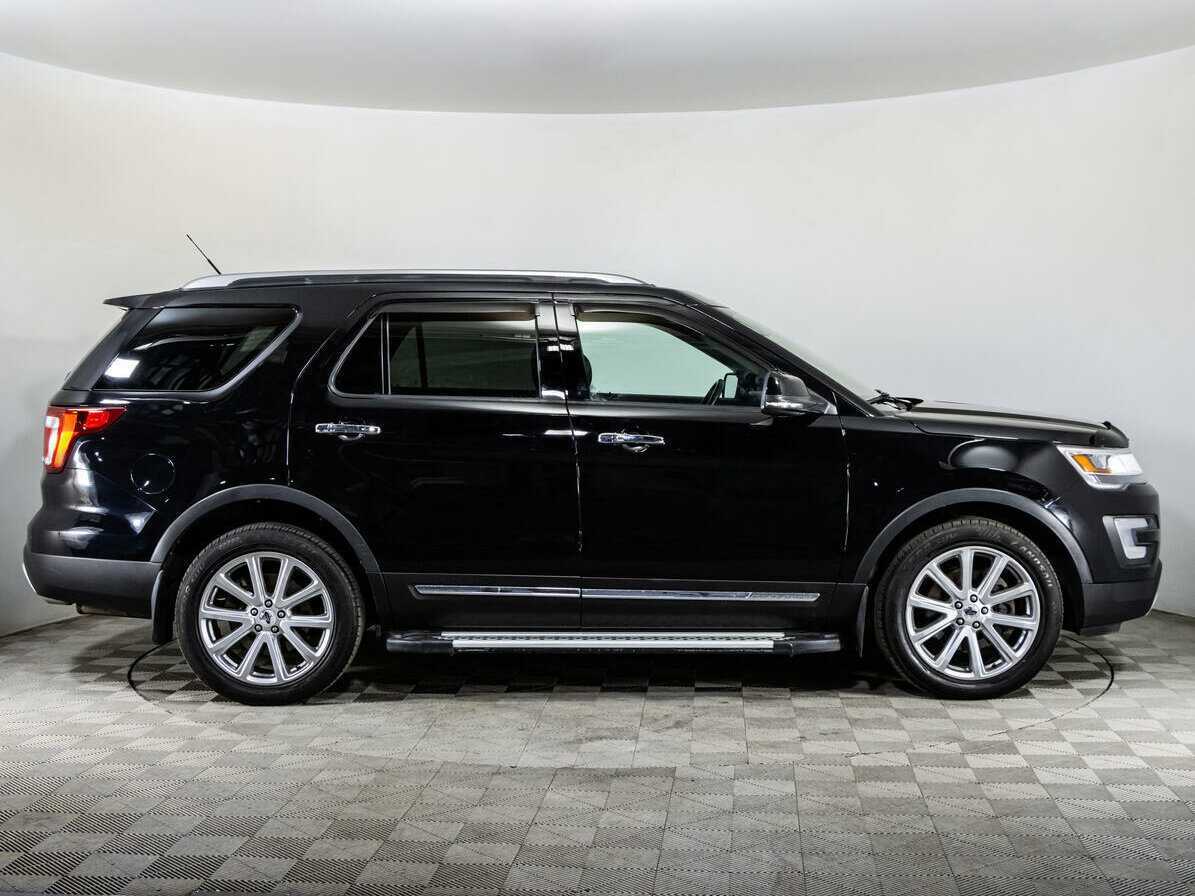 Ford Explorer б/у, 2016, Автоматическая. Фото: #2