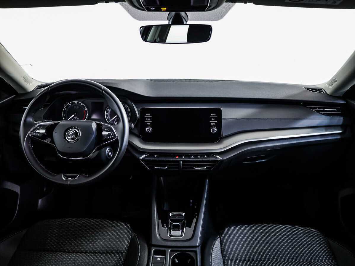 Skoda Octavia б/у, 2021, Роботизированная. Фото: #8