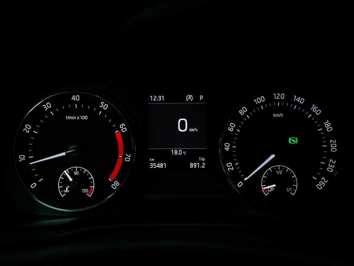 Skoda Octavia б/у, 2021, Роботизированная. Фото: #15