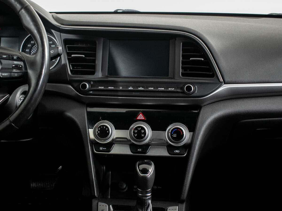 Хендай Елантра б/у, 2019, Автоматическая. Фото: #10