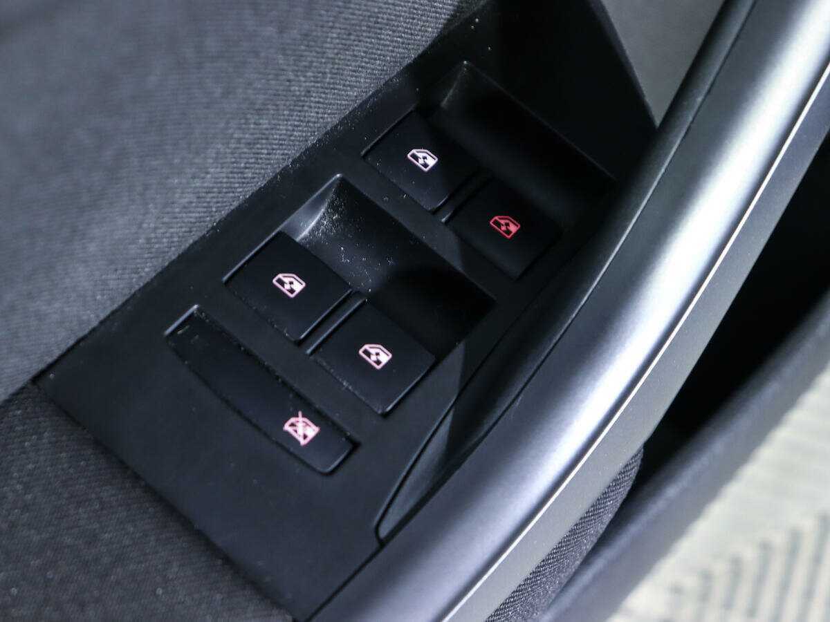 Опель Астра б/у, 2014, Автоматическая. Фото: #13