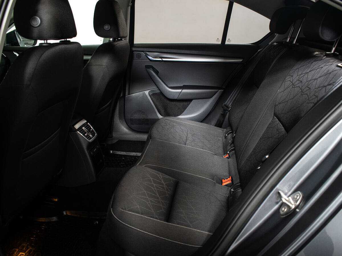 Skoda Octavia б/у, 2018, Автоматическая. Фото: #9