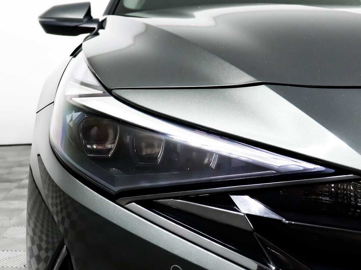 Hyundai Elantra б/у, 2021, Автоматическая. Фото: #14