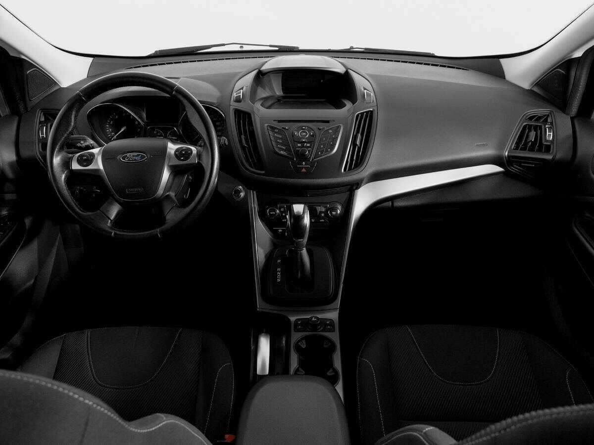 Ford Kuga б/у, 2016, Автоматическая. Фото: #11