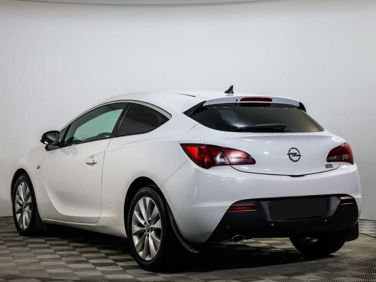 Opel Astra б/у, 2012, Автоматическая. Фото: #5